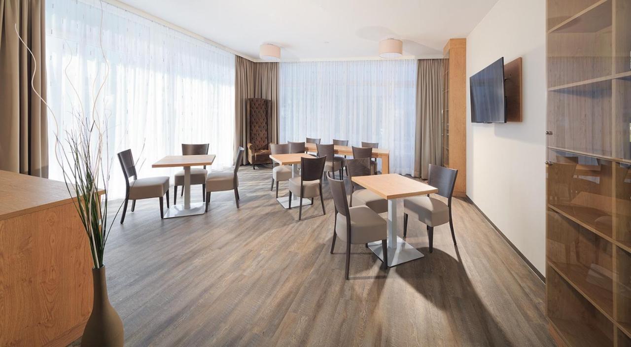 Amaro Hotel แบร์กเคียร์เคน ภายนอก รูปภาพ