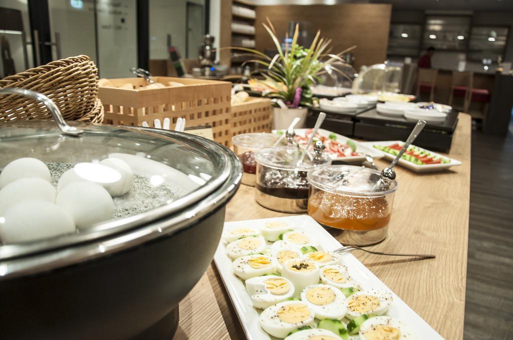 Amaro Hotel แบร์กเคียร์เคน ภายนอก รูปภาพ