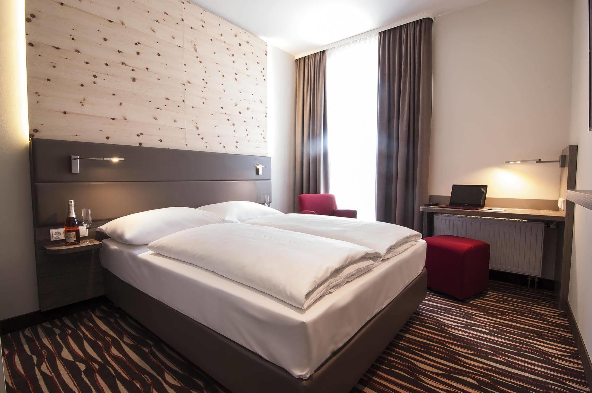 Amaro Hotel แบร์กเคียร์เคน ภายนอก รูปภาพ