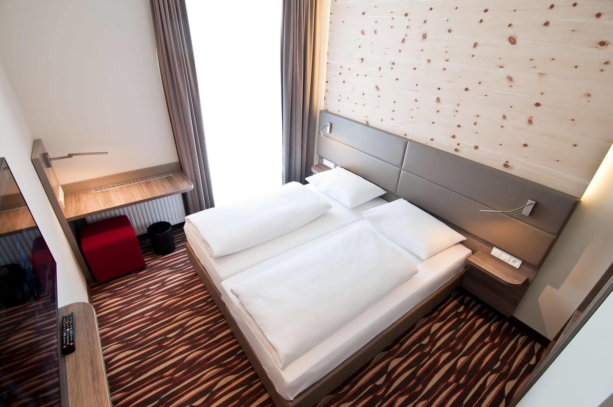Amaro Hotel แบร์กเคียร์เคน ภายนอก รูปภาพ